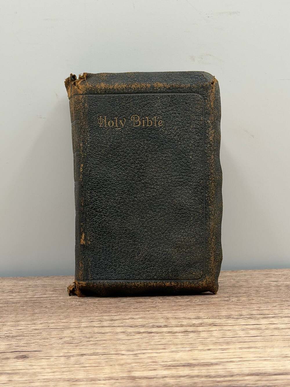 Antique 1916 Thomas Nelson Antique Holy Bible-KJV Leather Pocket Edition-Medford